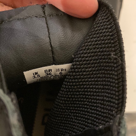 Women's Black Leather Ankle Boots - Picture 12 of 12